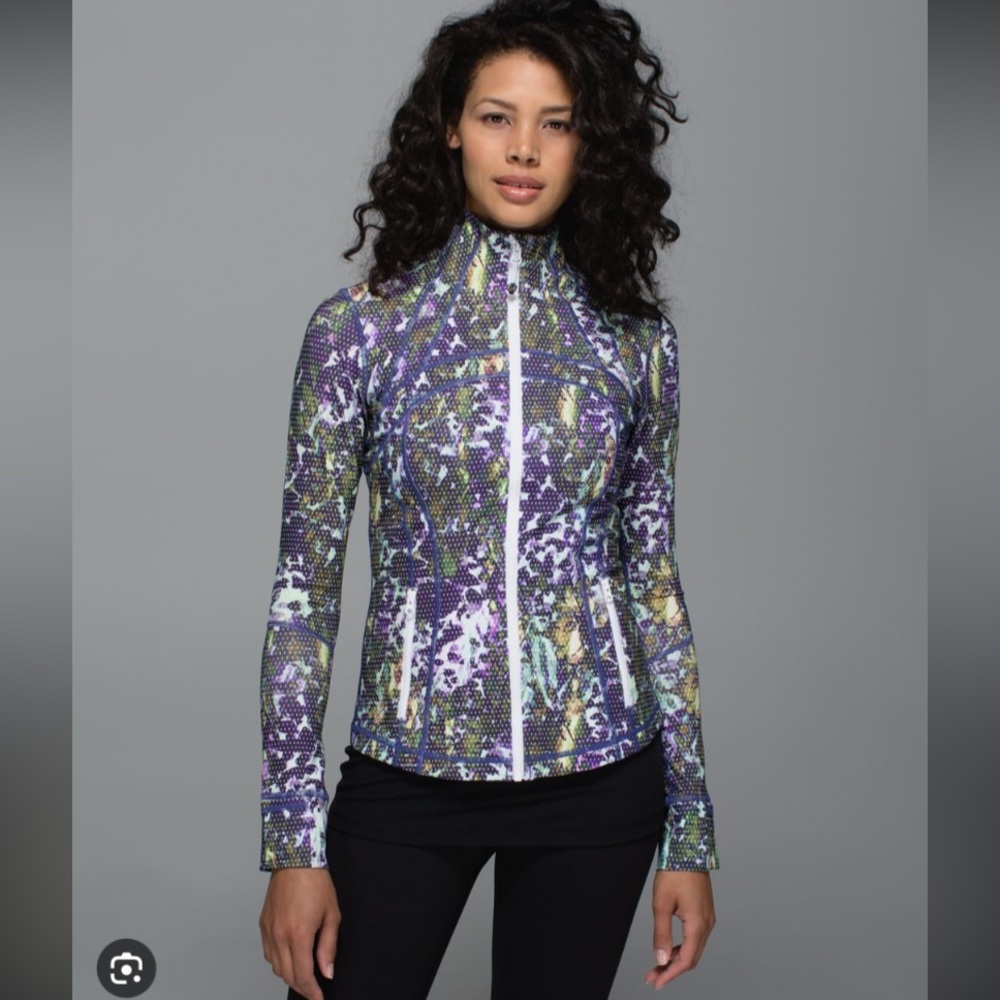 Lulu lemon define jacket - great condition